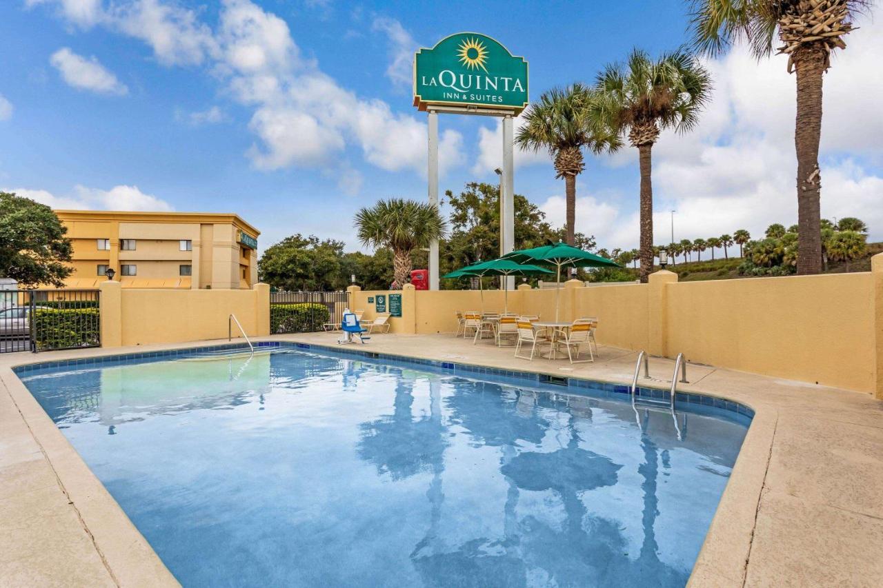 La Quinta By Wyndham Orlando South Hotel Williamsburg Ngoại thất bức ảnh